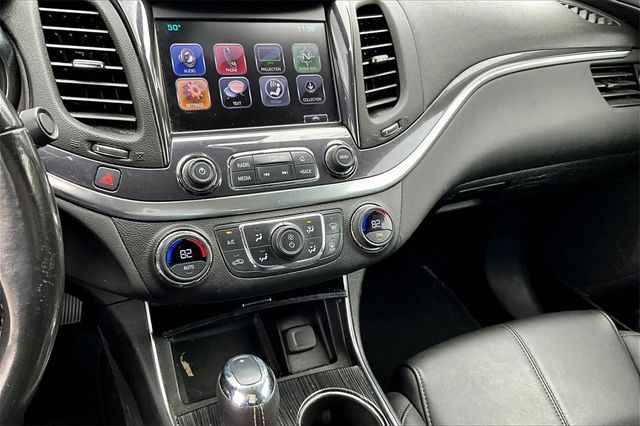 2017 Chevrolet Impala LT Image 19 of 31