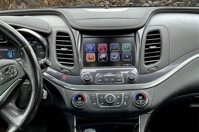 2017 Chevrolet Impala LT Image 17 of 31