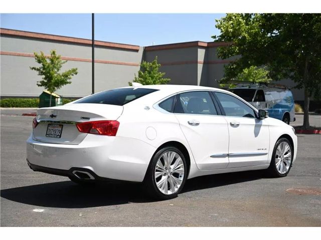 Vehicle image 5 of 34