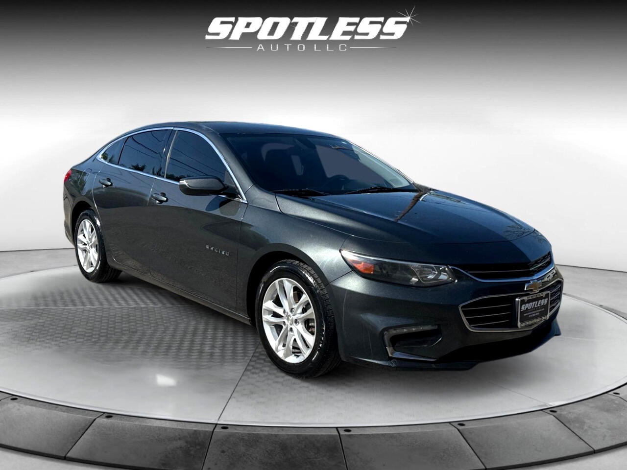 Vehicle image 4 of 27