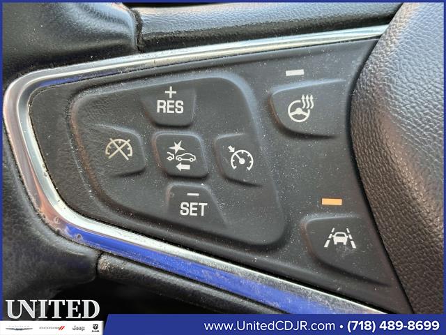 Vehicle image 22 of 30
