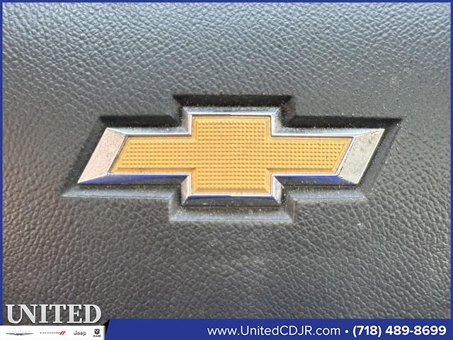 Vehicle image 24 of 30