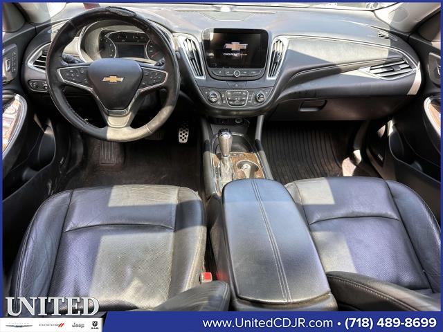 Vehicle image 16 of 30