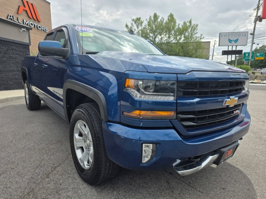 2017 Chevrolet Silverado 1500 LT Image 1 of 45