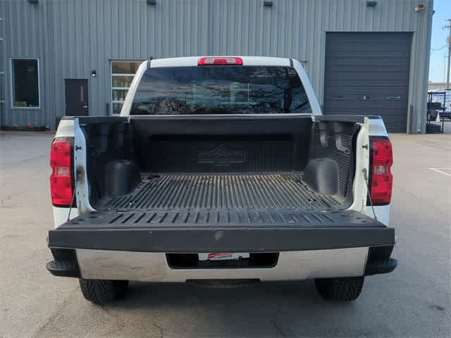 Vehicle image 33 of 35