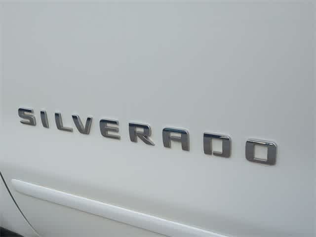 Vehicle image 13 of 35