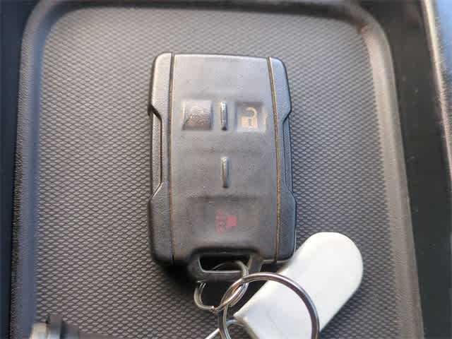 Vehicle image 34 of 35