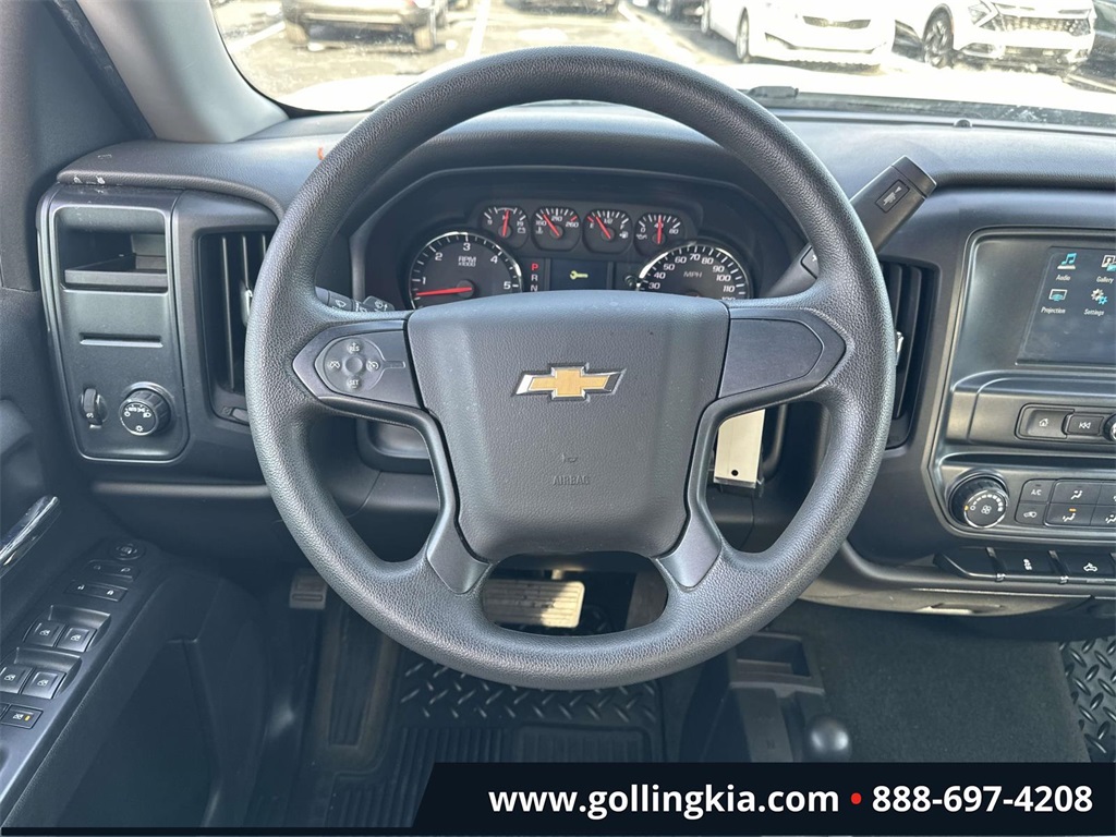 2017 Chevrolet Silverado 1500 Custom Image 10 of 30