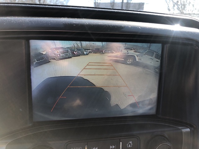 2017 Chevrolet Silverado 1500 High Country Image 9 of 20