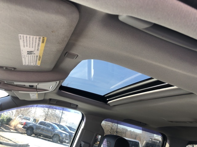 2017 Chevrolet Silverado 1500 High Country Image 18 of 20