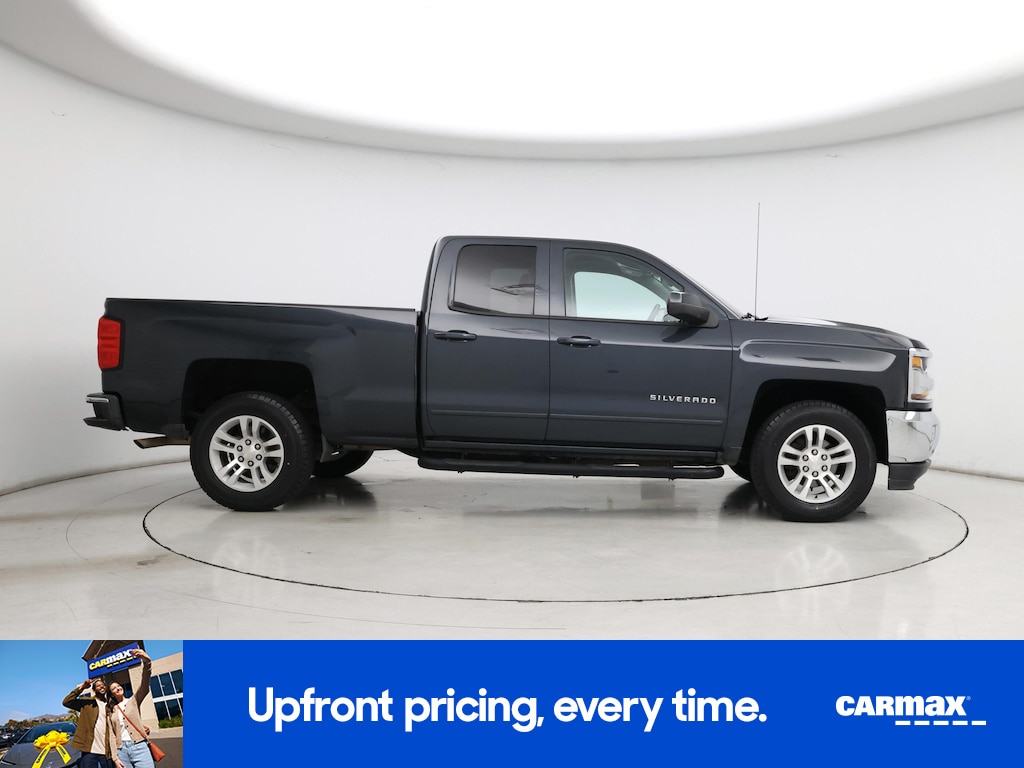 2017 Chevrolet Silverado 1500 LT Image 4 of 23