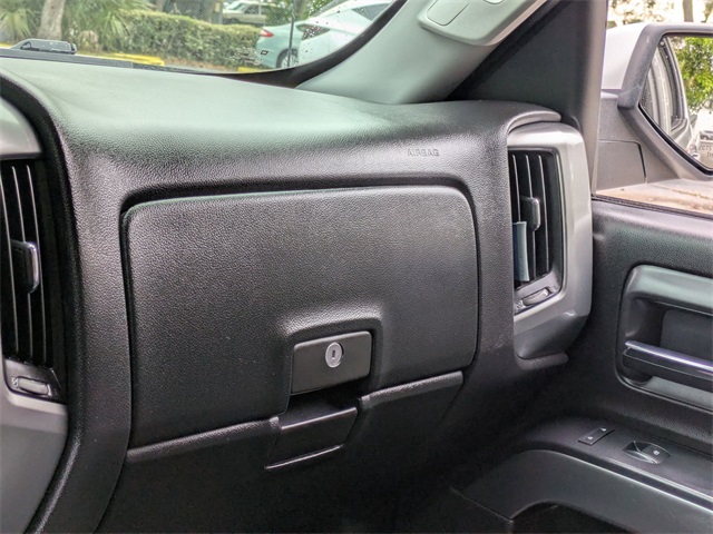 2017 Chevrolet Silverado 1500 LT Image 16 of 30