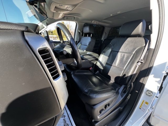 2017 Chevrolet Silverado 1500 LT Image 18 of 33