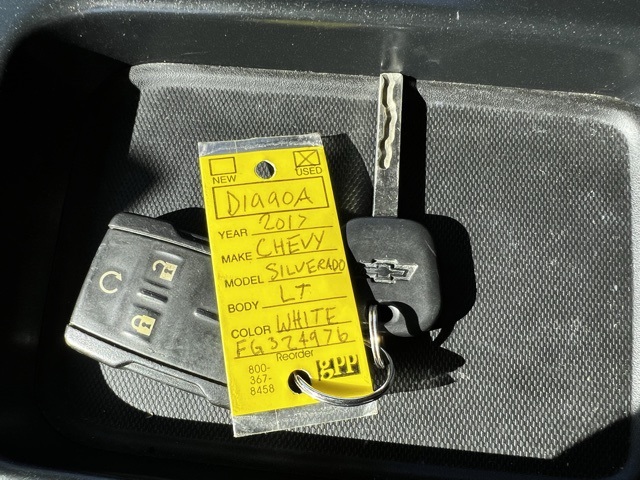 2017 Chevrolet Silverado 1500 LT Image 29 of 33
