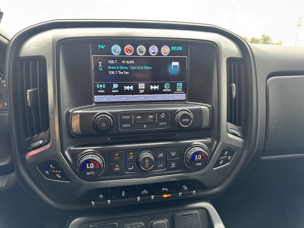 2017 Chevrolet Silverado 1500 LTZ Image 21 of 28