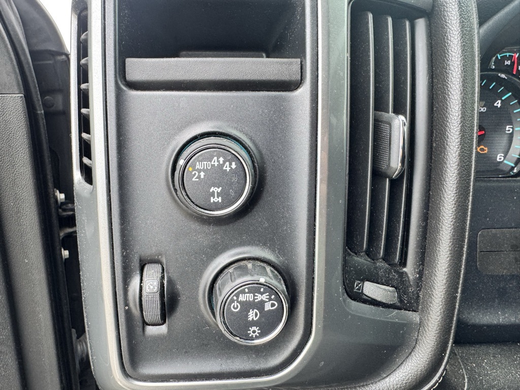 2017 Chevrolet Silverado 1500 LTZ Image 28 of 28