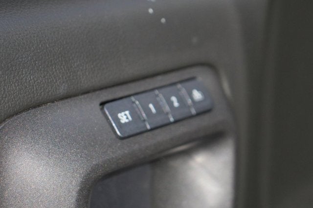 2017 Chevrolet Silverado 1500 LTZ Image 30 of 53