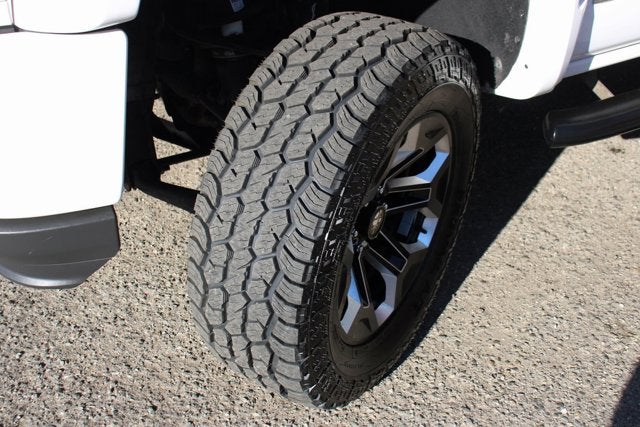 2017 Chevrolet Silverado 1500 LTZ Image 12 of 53