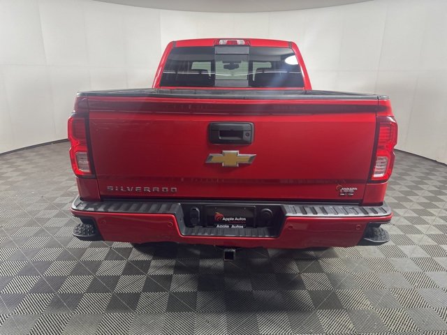 2017 Chevrolet Silverado 1500 LTZ Image 5 of 21