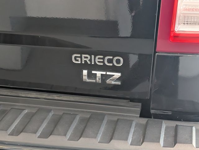 2017 Chevrolet Silverado 1500 LTZ Image 18 of 35