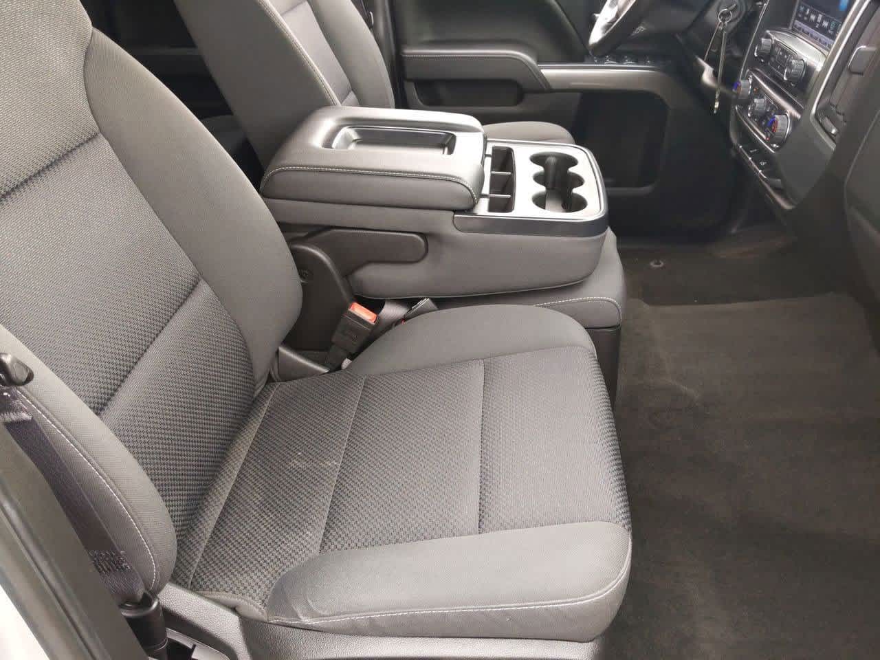 2017 Chevrolet Silverado 1500 LT Image 11 of 34