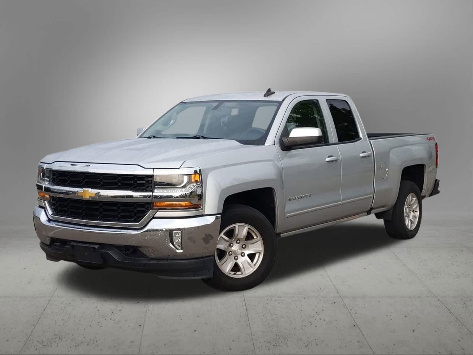 2017 Chevrolet Silverado 1500 LT Image 1 of 34