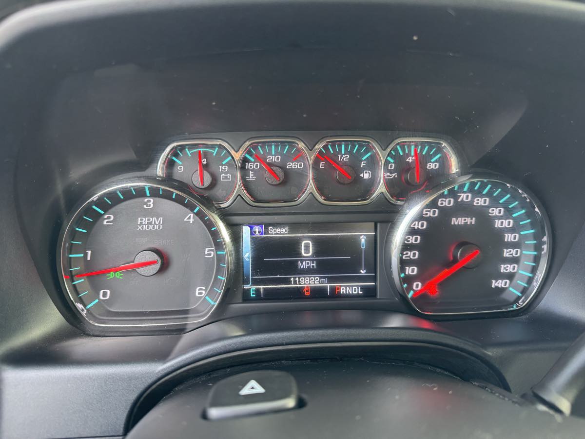 2017 Chevrolet Silverado 1500 LT Image 33 of 40