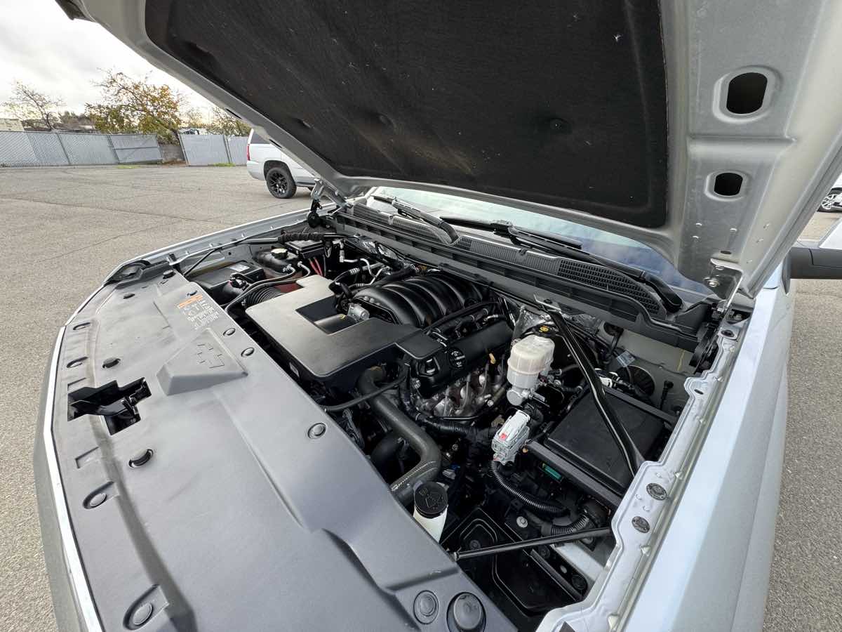 2017 Chevrolet Silverado 1500 LT Image 14 of 40