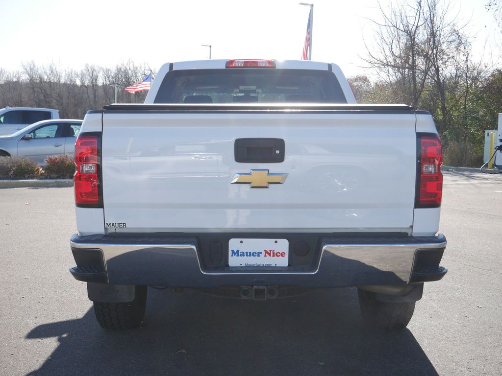 2017 Chevrolet Silverado 1500 Work Truck Image 6 of 27