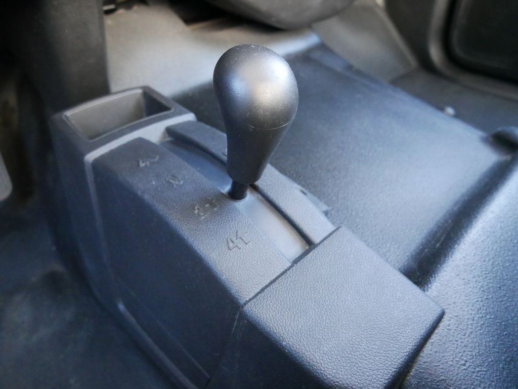 2017 Chevrolet Silverado 1500 Work Truck Image 24 of 27