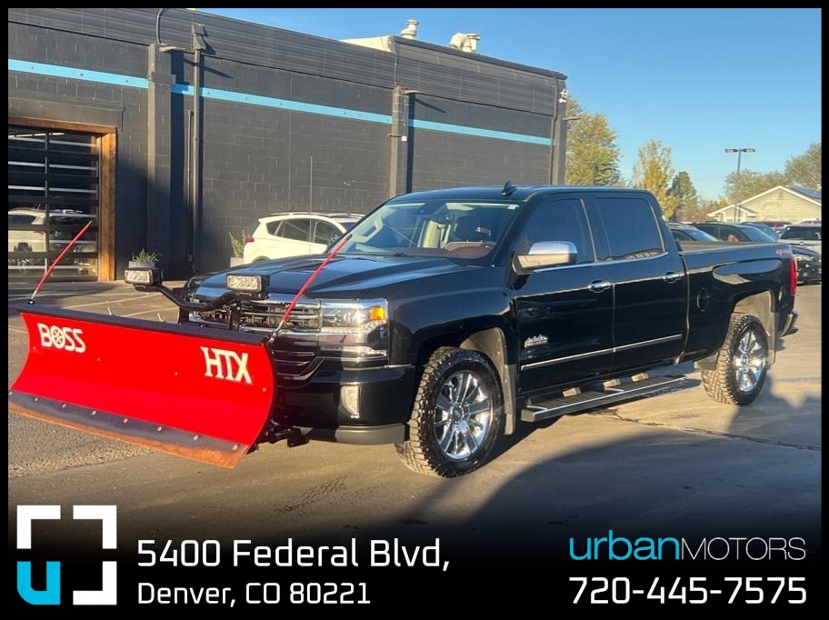 2017 Chevrolet Silverado 1500 High Country Image 2 of 30