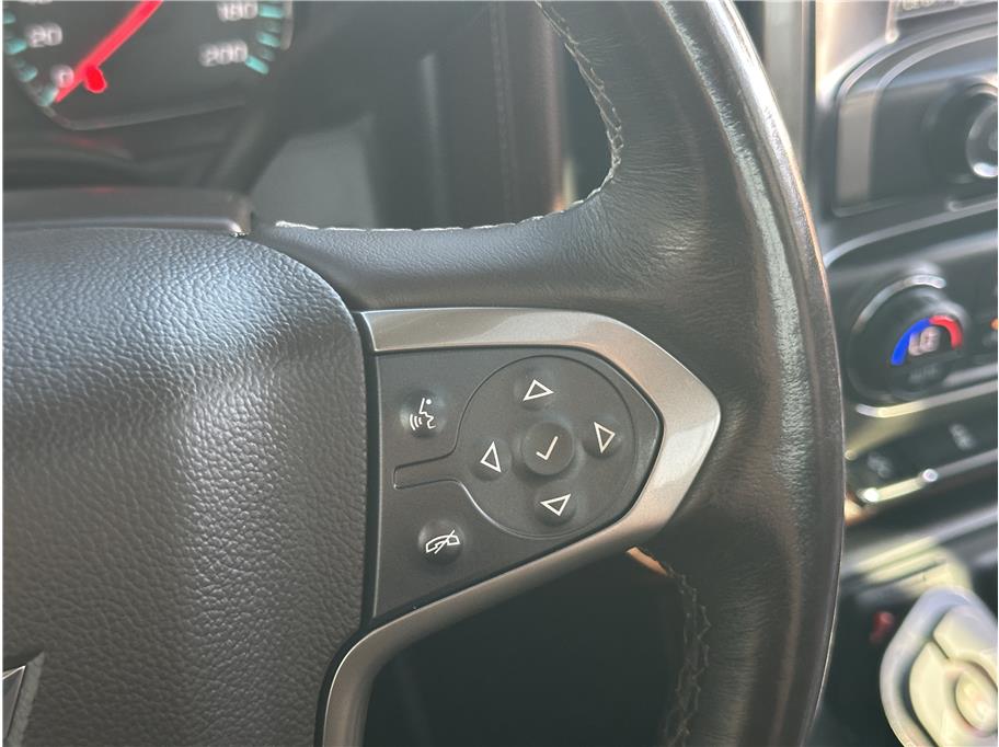 2017 Chevrolet Silverado 1500 High Country Image 29 of 30