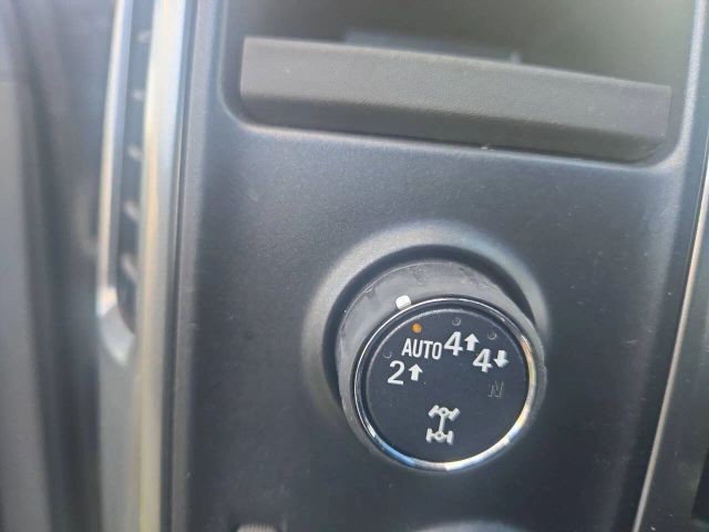 2017 Chevrolet Silverado 1500 LTZ Image 21 of 26