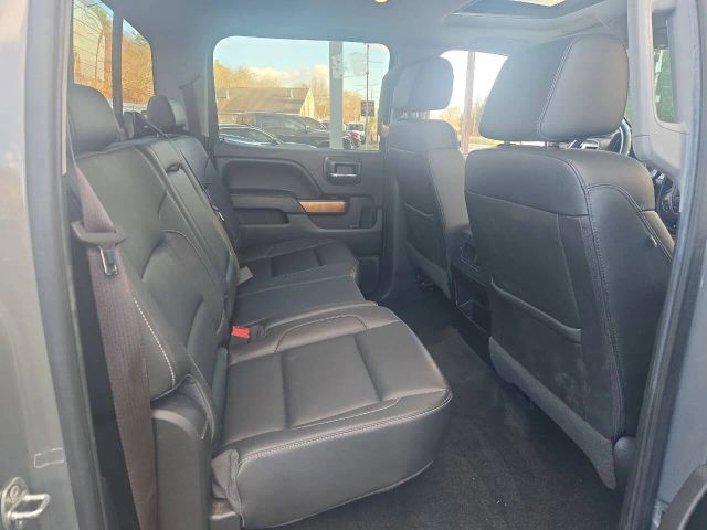 2017 Chevrolet Silverado 1500 LTZ Image 12 of 26