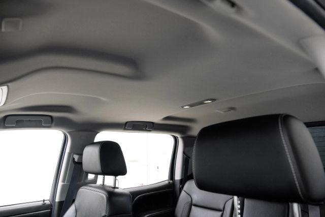 2017 Chevrolet Silverado 1500 LTZ Image 32 of 64