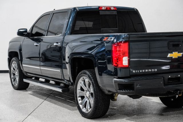 2017 Chevrolet Silverado 1500 LTZ Image 9 of 64