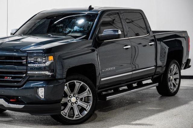 2017 Chevrolet Silverado 1500 LTZ Image 2 of 64