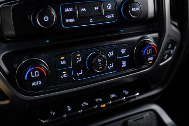 2017 Chevrolet Silverado 1500 LTZ Image 59 of 64