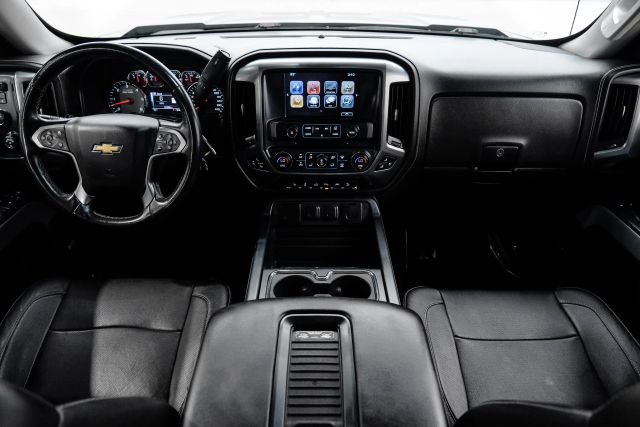2017 Chevrolet Silverado 1500 LTZ Image 35 of 64