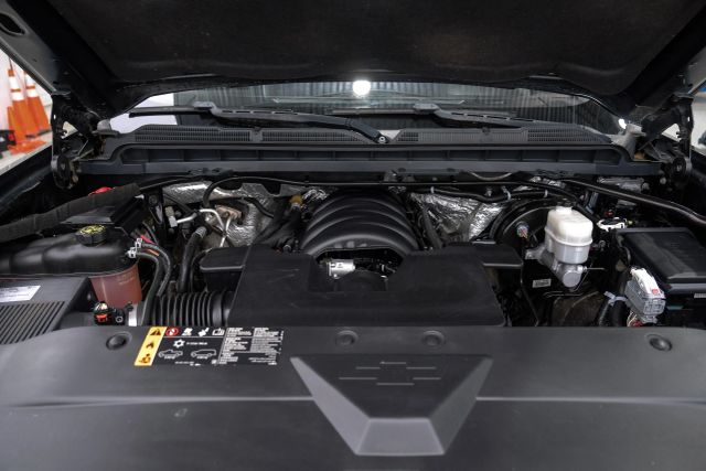 2017 Chevrolet Silverado 1500 LTZ Image 19 of 64