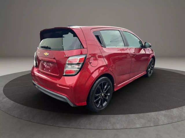 Vehicle image 5 of 43