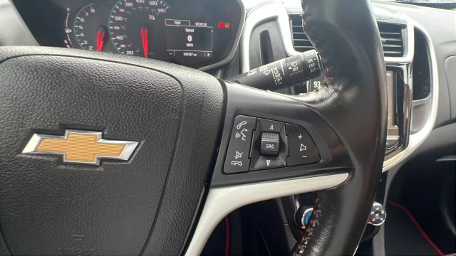 Vehicle image 16 of 43