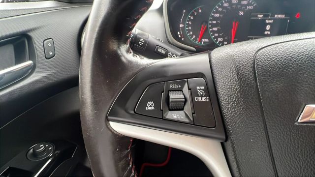 Vehicle image 15 of 43