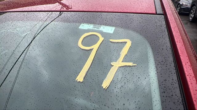 Vehicle image 34 of 43