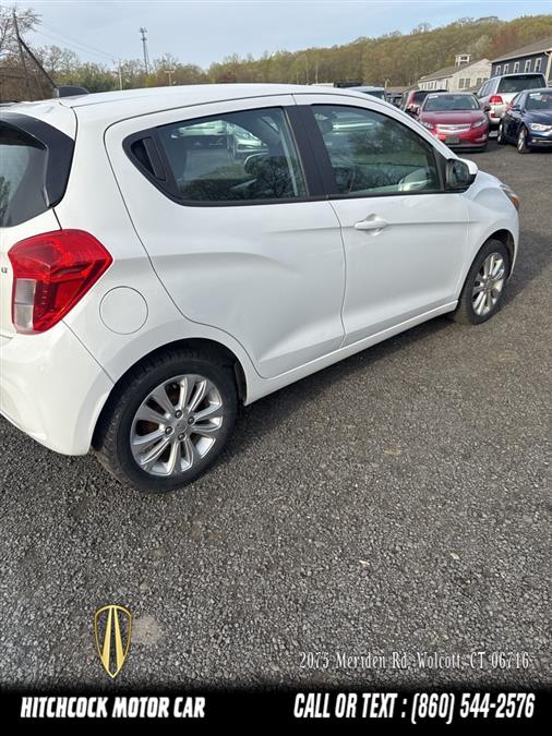 Vehicle image 4 of 15