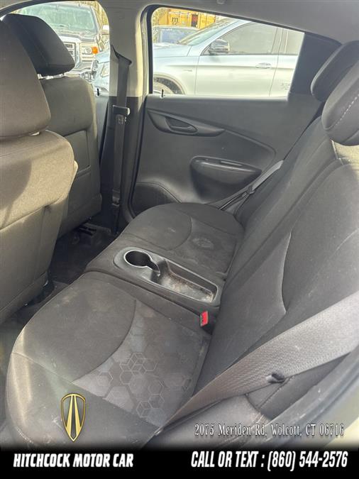 Vehicle image 11 of 15