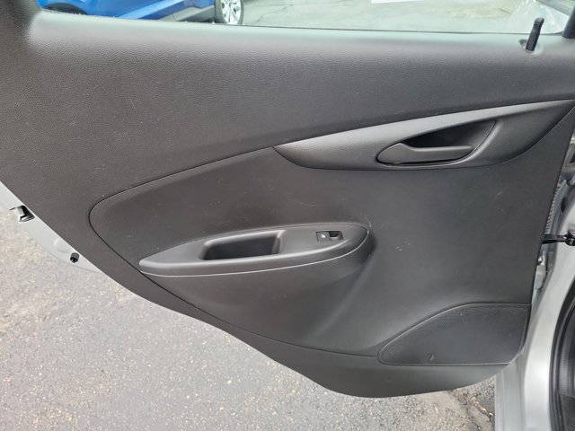 2017 Chevrolet Spark LT Image 19 of 31