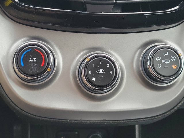 2017 Chevrolet Spark LT Image 26 of 31