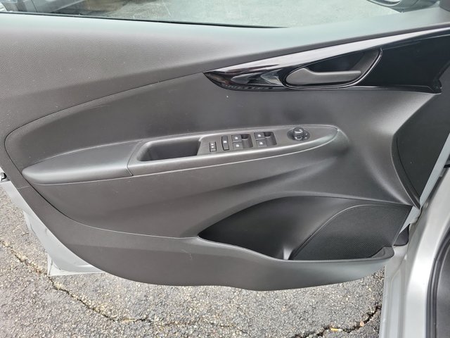 2017 Chevrolet Spark LT Image 18 of 31