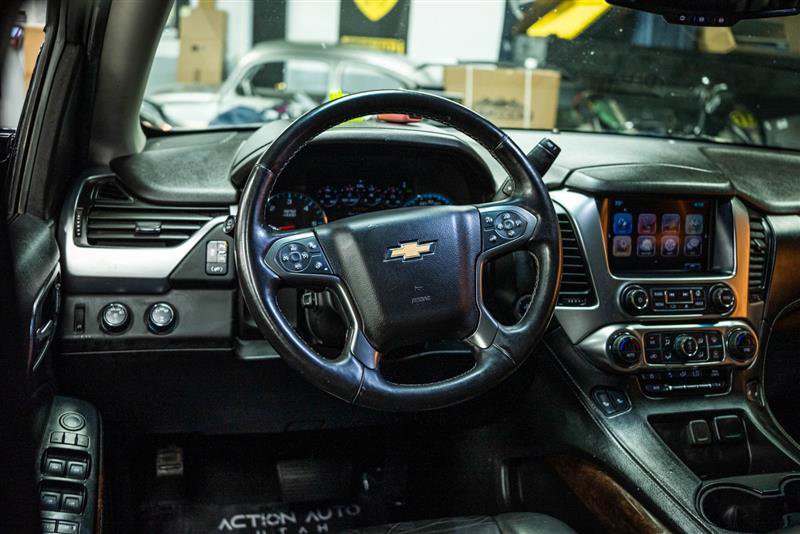 2017 Chevrolet Tahoe LT Image 18 of 31